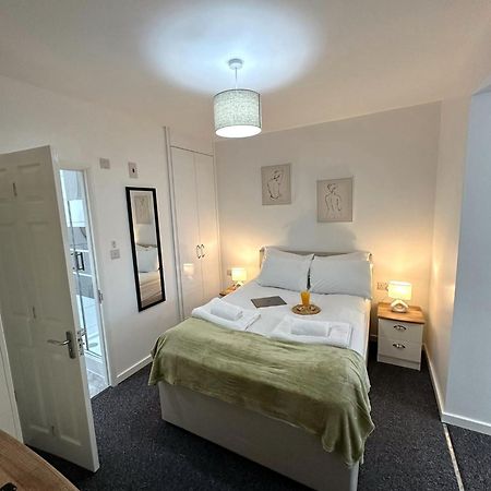 Newmarket Road Studios And Suites By Tas Accommodations Cambridge Zewnętrze zdjęcie
