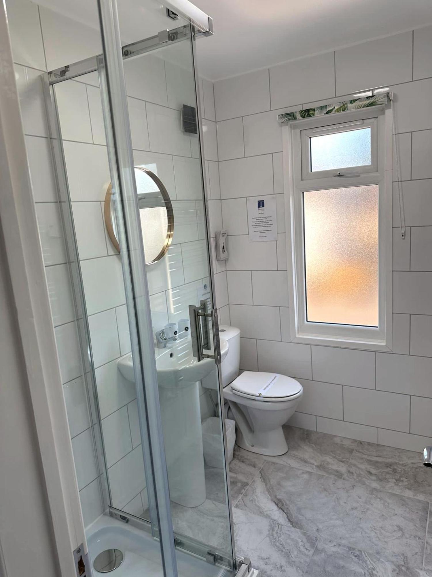 Newmarket Road Studios And Suites By Tas Accommodations Cambridge Zewnętrze zdjęcie
