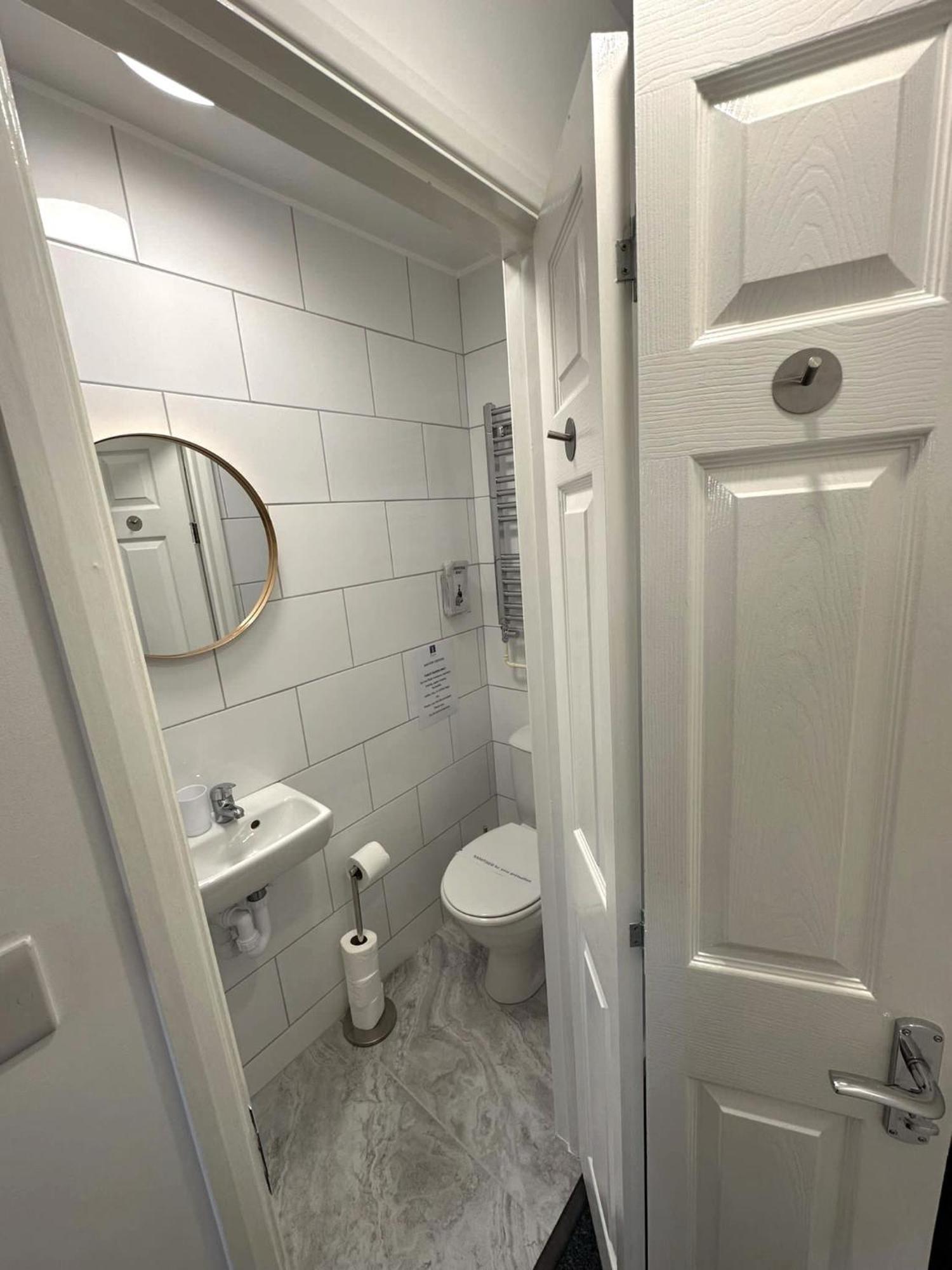 Newmarket Road Studios And Suites By Tas Accommodations Cambridge Zewnętrze zdjęcie