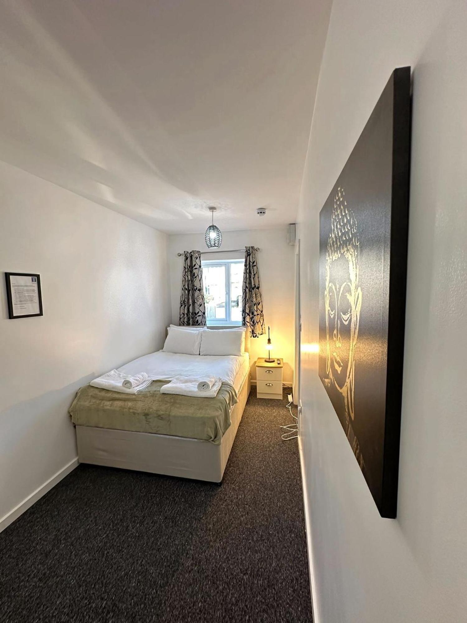 Newmarket Road Studios And Suites By Tas Accommodations Cambridge Zewnętrze zdjęcie
